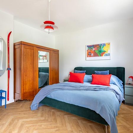 Jasqlka Apartament Z Widokiem シクラルスカ・ポレンバ エクステリア 写真